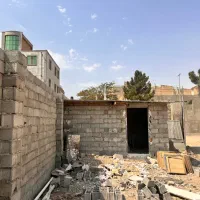 ۱۰۰متر زمین مناسب ساخت