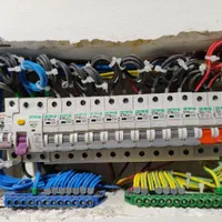 خدمات فنی و برقکاری ساختمان|خدمات پیشه و مهارت|همدان, |دیوار