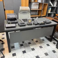 میزکار مدیریتی وخاص کنفرانسی کلاسیک مشاورین املاک