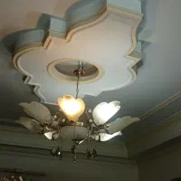 لوستر هشت شاخه بسیار زیبا و چشم نواز