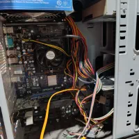 کیس ddr3 کاملا نو و کم کار