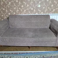 ست مبلمان ۷ نفره همراه یک میز شیشه ای