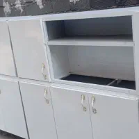 فروشنده و خریدار کابینت فلزی دست دوم ( آشپزخانه)