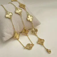 ست گردنبند و دستبند ونکلیف