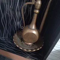 آفتابه لگن مسی قدیمی|کلکسیون اشیاء عتیقه|بیرجند, |دیوار