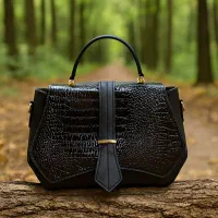 کیف زنانه ومردانه چرم طبیعی|کیف، کفش، کمربند|کاشان, زیارتی|دیوار