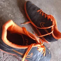 کفش فوتبال|کیف، کفش، کمربند|اندیمشک, |دیوار