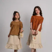 نیازمند فروشنده خانم