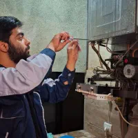 نصب تعمیر سرویس انواع پکیج آبگرمکن رادیاتور شوفاژ|خدمات پیشه و مهارت|تهران, صادقیه|دیوار