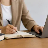 مترجم زبان انگلیسی
