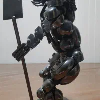 مجسمه فلزی با پیچ و مهره  بسیار باکیفیت