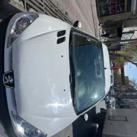 معاوضه و خرید و کارشناسی خودروهای تصادفی شما