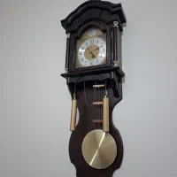 ساعت دیواری