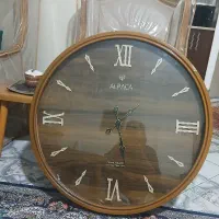 ساعت تمام چوب