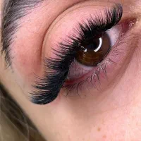 مدل اکستنشن مژه کاشت مژه لیفت و‌لمینت مژه ابرو