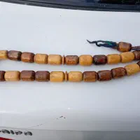 تسبیح چوبی بزرگ