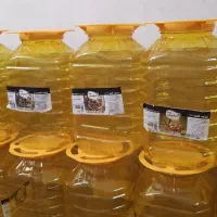 ظرف ترشی و شور و خیار شور