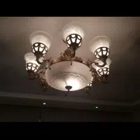 لوستر  ۸ شعله|لوستر و چراغ آویز|مشهد, فرهنگ|دیوار