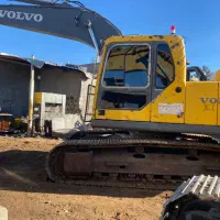 بیل ولو ۲۱۰ مدل ۲۰۰۶ خیلی کم کار|خودرو سنگین|اصفهان, آبشار|دیوار