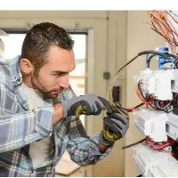 برقکاربرای تعمیرنگهداری آشنابه دوربین وبرق سه فاز