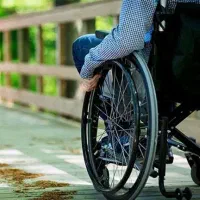 ویلچری ضایعه نخاعی ناتوان جسمی و حرکتی بیماری خاص