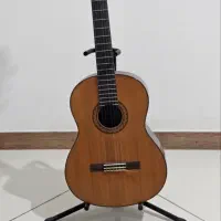 گیتار یاماها C70