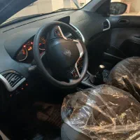 پژو ۲۰۷|خودرو سواری و وانت|نهاوند, |دیوار