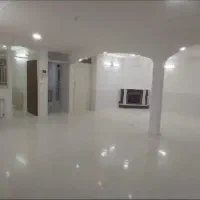 اجاره نیم طبقه ۳۵۰ متری حیاط دار خیابان کاشانی