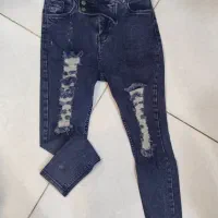 شلوار لی اسکینی