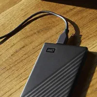 هارد اکسترنال وسترن 2 ترابایت با بهترین فیلم ها