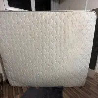 تخت خوش خواب