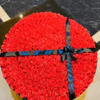 باکس گل و دسته گل جاودان ماندگار تولد روز مادر