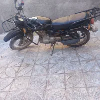 موتوراحسان‌شکاری‌مدل‌۹۳‌مدارک‌کامل‌۲۰۰سی‌سی‌‌سالم