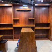 دکور و‌ ویترین چوبی