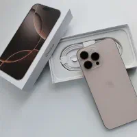 گوشی ریجستر شده در حد نو   iphone 16 pro max 256