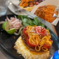 آشپز و فروشنده و کمک اشپز و نیرو ساده و پیک موتوری