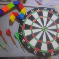 دارت و میکروفن شارژی کاملا سالم و نو