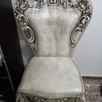 مبل استیل میزبان