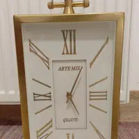 ساعت رومیزی