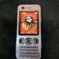 گوشی سونی اریکسون w890 سالم درکهریزک