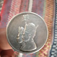 سکه تاجگذاری نقره