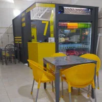 میز و صندلی پلاستیکی