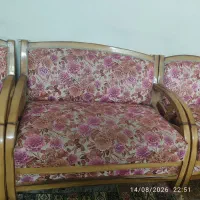 مبل کاملا سالم بدون هیچ تو رفتگی
