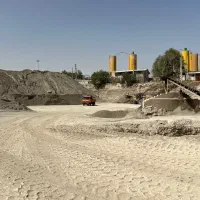 کارگر ثابت مصالح فروشی