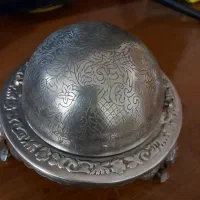 آنتیک،مس،سینی پایه دار،کار دست|ظروف سرو و پذیرایی|یزد, |دیوار