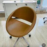 صندلی برند داتیس طرح لبخند
