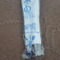 تعدادی قاشق وچنگال
