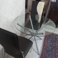 میز شیشه ای چهار نفره