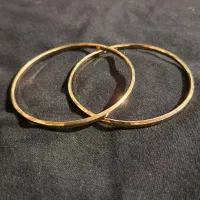 ۲عدد النگو ۲۰۰ بالای تابلو