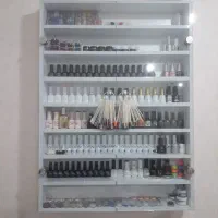 میز ناخن و استند لاک|آرایشگاه و سالن‌های زیبایی|رشت, خمیران زاهدان|دیوار